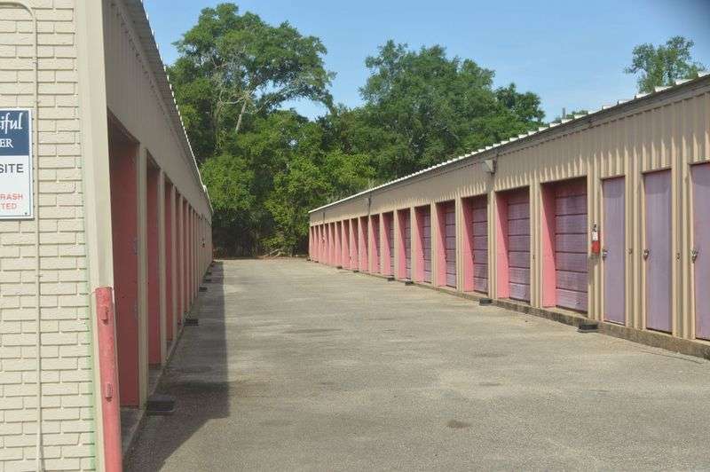 Tellus Self Storage - Courthouse Rd