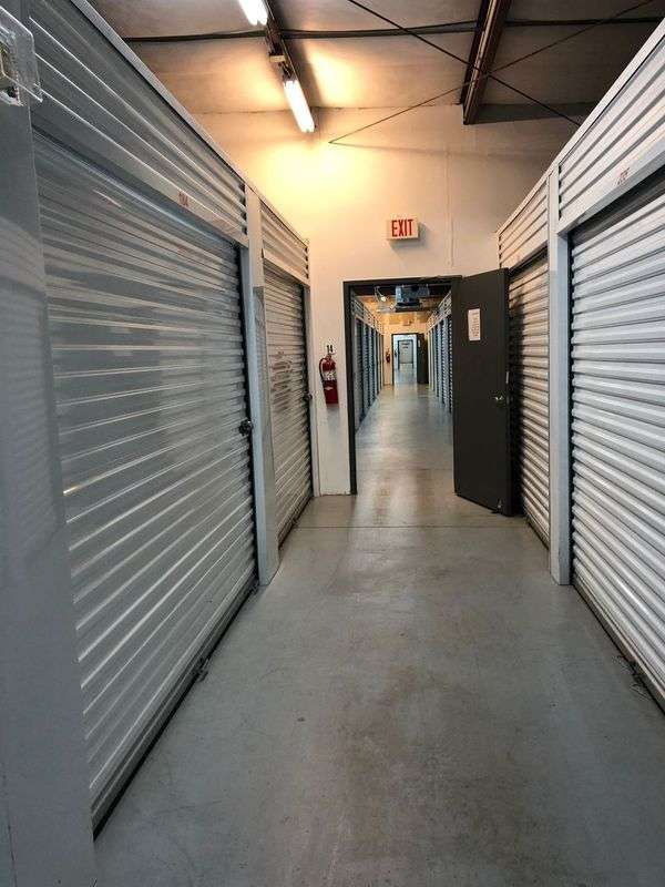Tellus Self Storage - Grayson